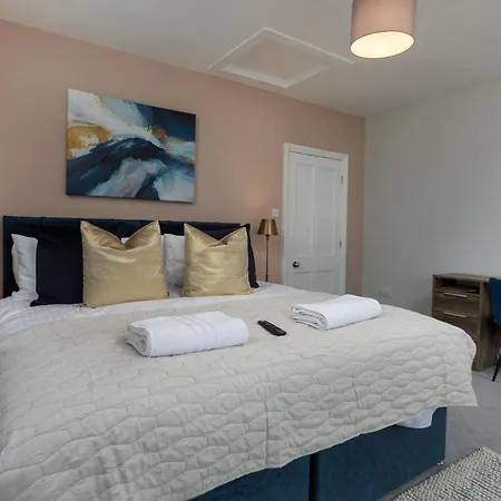 The Clifton Townhouse, 5bed With Hot Tub, King Bed * סקארבורו